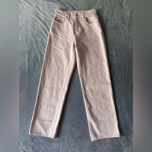 Light pink H&M jeans straight leg- size 6 - Picture 2 of 5